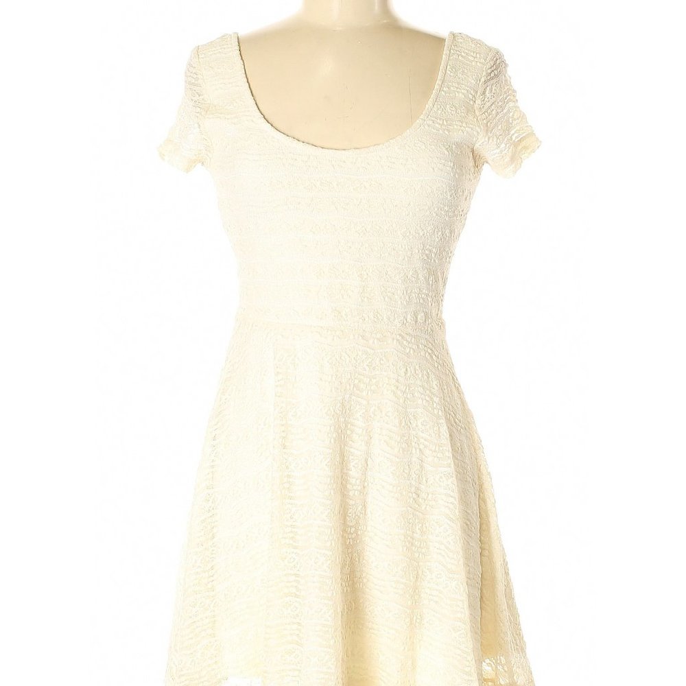 Forever 21 Casual Dress Size M